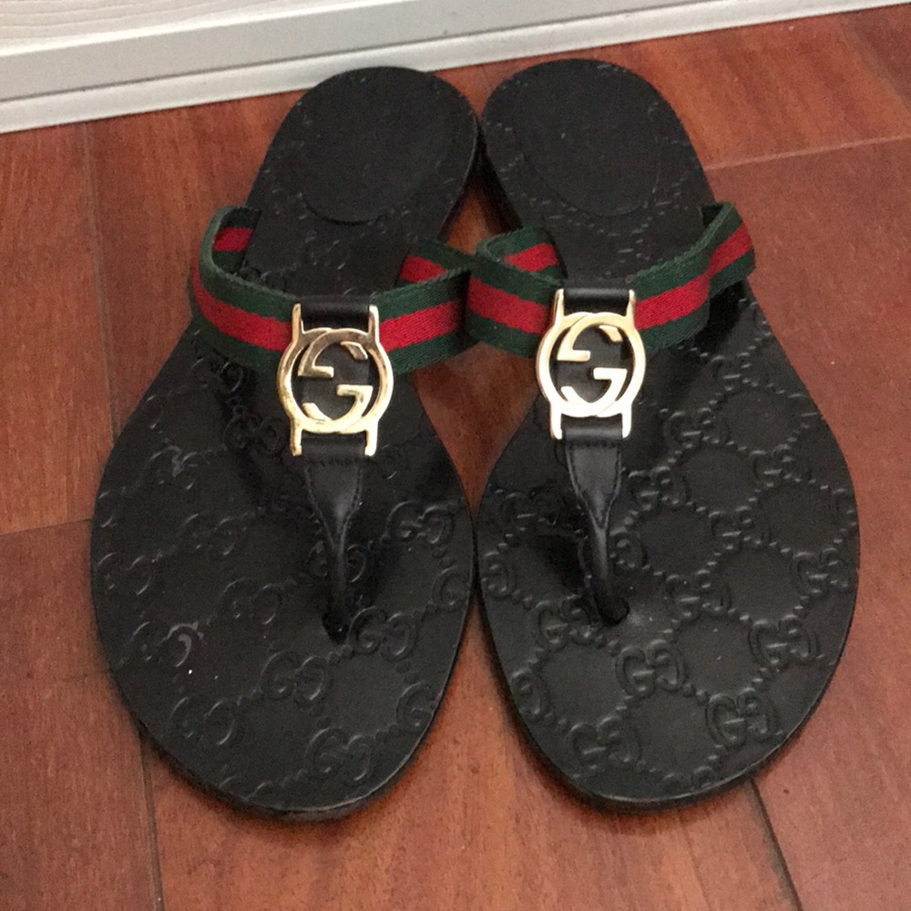 Authentic Gucci Flip Flops GG Logo
